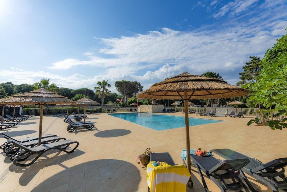 Camping Campo Di Liccia Bonifacio  Exterior foto
